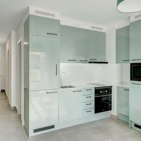 Loscristianos Luxury Aircon Sunny Aptm Sea View Apartment